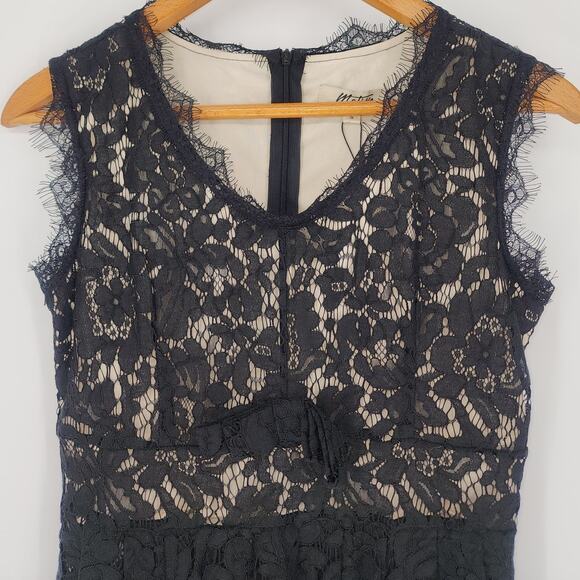 Metisu Black Lace Overlay Sheath Dress with Ruffle & Bow Women’s Size Small - Picture 4 of 10